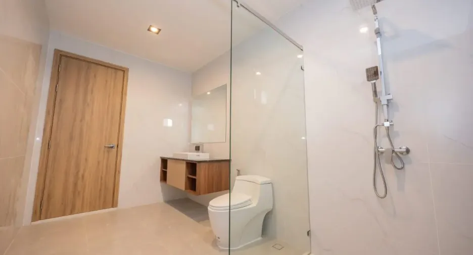 Casa en venta de 4 habitaciones en Bang Lamung, Chonburi