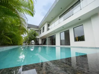 出售 4 卧室 独立屋 在 Bang Lamung, Chon Buri