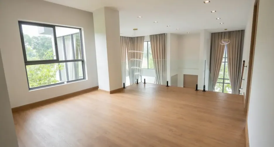 Casa en venta de 4 habitaciones en Bang Lamung, Chonburi
