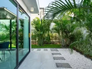 Casa en venta de 5 habitaciones en Bang Lamung, Chonburi