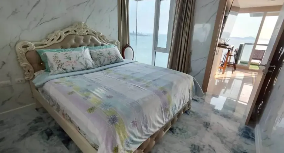 Condo en alquiler y en venta de 2 habitaciones en Bang Lamung, Chonburi