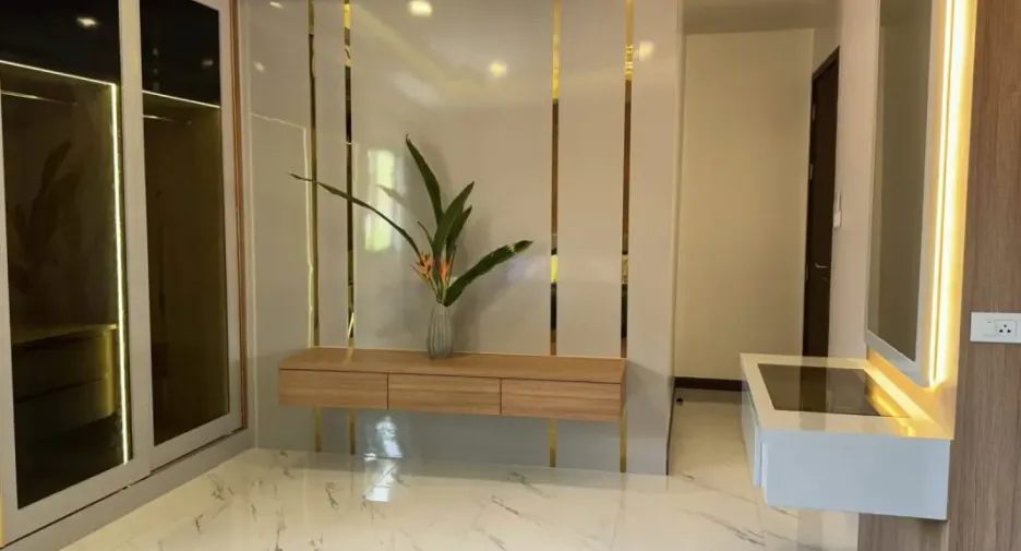 ขาย 6 ห้องนอน บ้านเดี่ยว ใน จอมเทียน, พัทยา