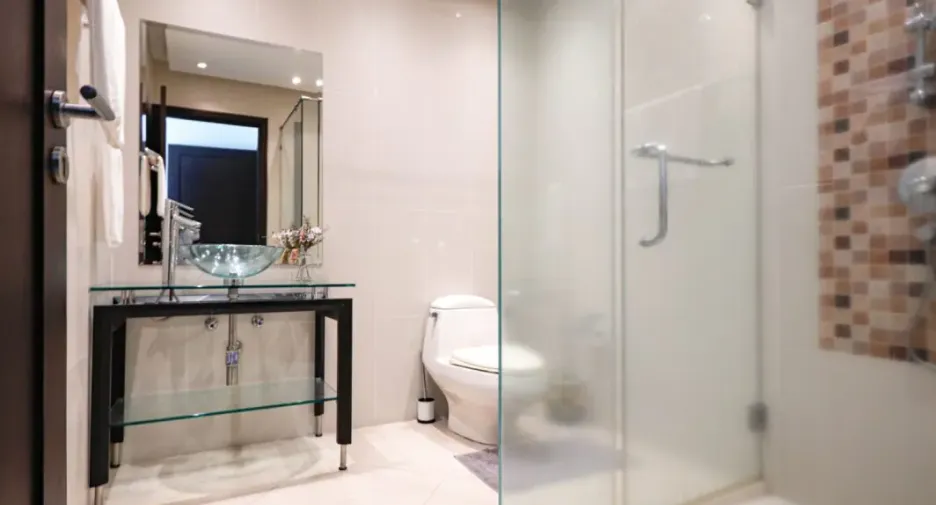 For rent and for sale 4 bedrooms house in Bang Lamung, Chonburi