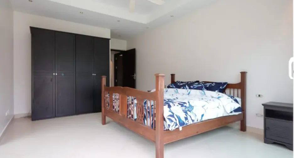 For rent and for sale 4 bedrooms house in Bang Lamung, Chonburi