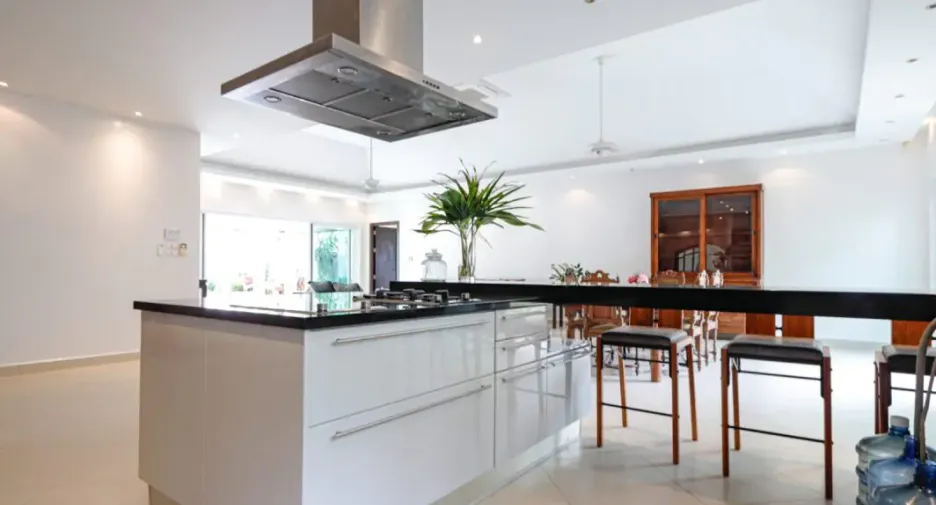 For rent and for sale 4 bedrooms house in Bang Lamung, Chonburi
