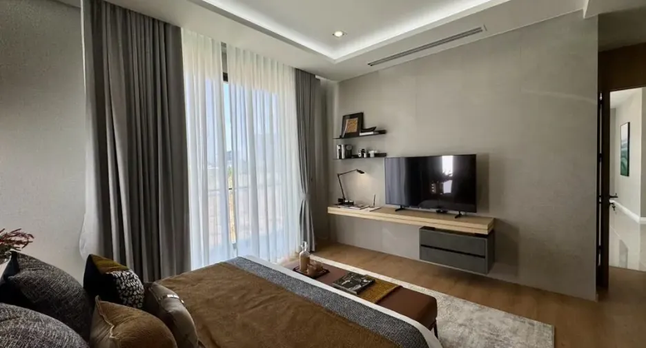 Casa en venta de 5 habitaciones en Bang Lamung, Chonburi