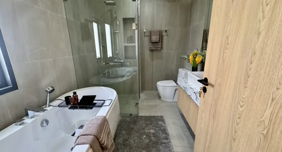 Casa en venta de 5 habitaciones en Bang Lamung, Chonburi