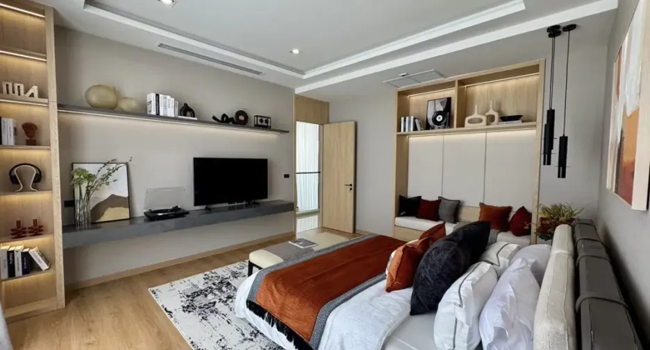 Casa en venta de 5 habitaciones en Bang Lamung, Chonburi