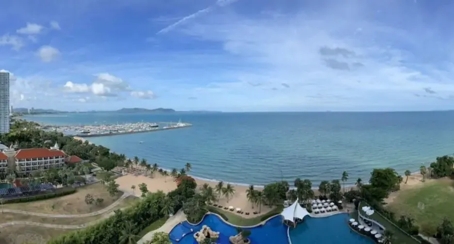 Продажа 2 спальни кондо в Na Jomtien, Паттайя