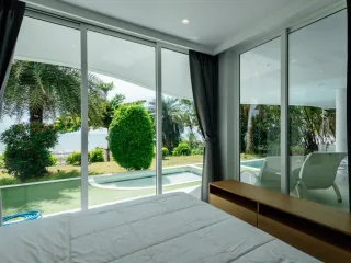À vendre 3 chambres condo à Na Jomtien, Pattaya
