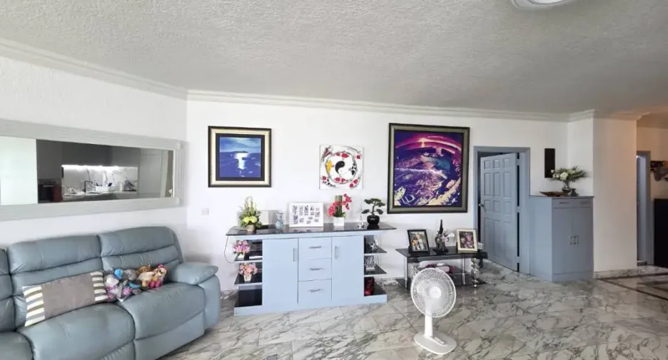 Wohnung zur Miete und zum Kauf mit 2 Zimmer in Bang Lamung, Chonburi