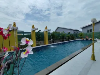 出售 5 卧室 独立屋 在 Bang Lamung, Chon Buri