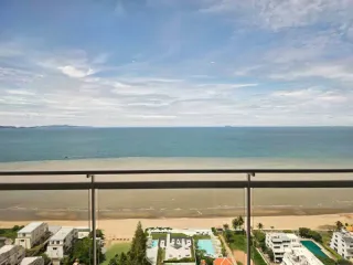 For rent and for sale 3 bedrooms condo in Bang Lamung, Chonburi