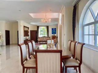 Casa en venta de 4 habitaciones en Bang Lamung, Chonburi