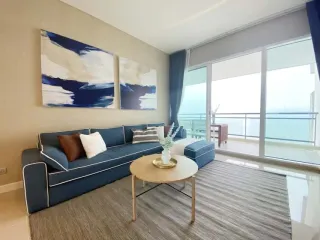出租 和 出售 2 卧室 公寓 在 Bang Lamung, Chon Buri