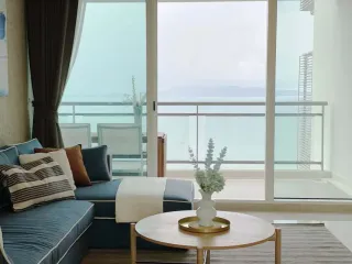 出租 和 出售 2 卧室 公寓 在 Bang Lamung, Chon Buri