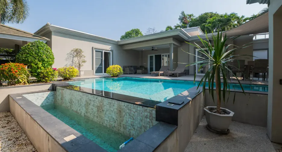 For sale 3 bedrooms house in Bang Lamung, Chonburi