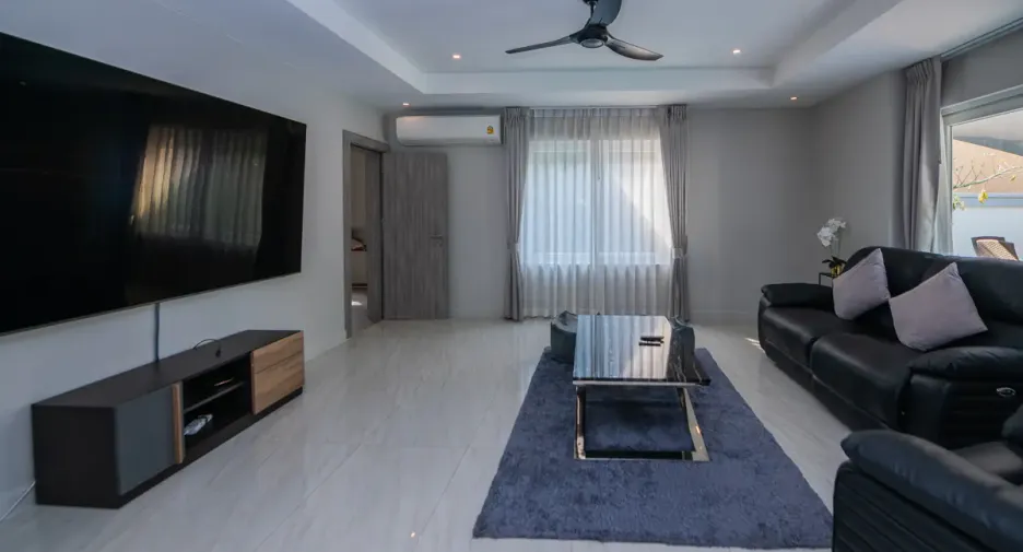 For sale 3 bedrooms house in Bang Lamung, Chonburi