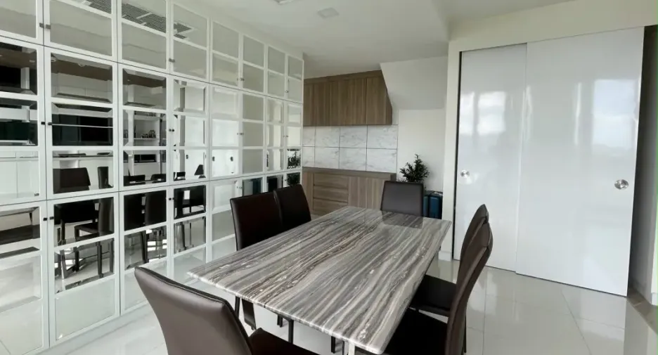 ขาย 3 ห้องนอน คอนโด ใน บางเสร่, พัทยา