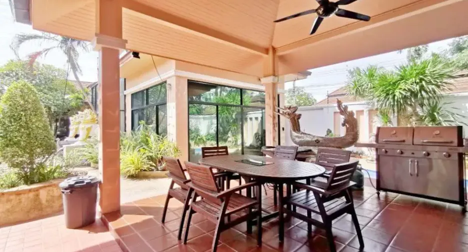Casa en venta de 3 habitaciones en Bang Lamung, Chonburi