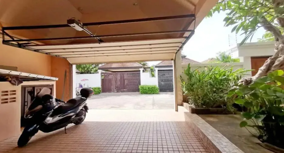 Casa en venta de 3 habitaciones en Bang Lamung, Chonburi