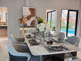 Casa en venta de 5 habitaciones en Bang Lamung, Chonburi