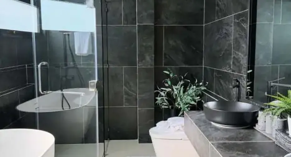 Casa en venta de 5 habitaciones en Bang Lamung, Chonburi