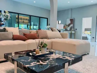 Casa en venta de 5 habitaciones en Bang Lamung, Chonburi