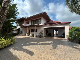 出售 6 卧室 独立屋 在 Bang Lamung, Chon Buri