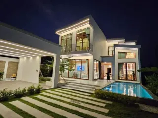 出售 5 卧室 独立屋 在 Bang Lamung, Chon Buri