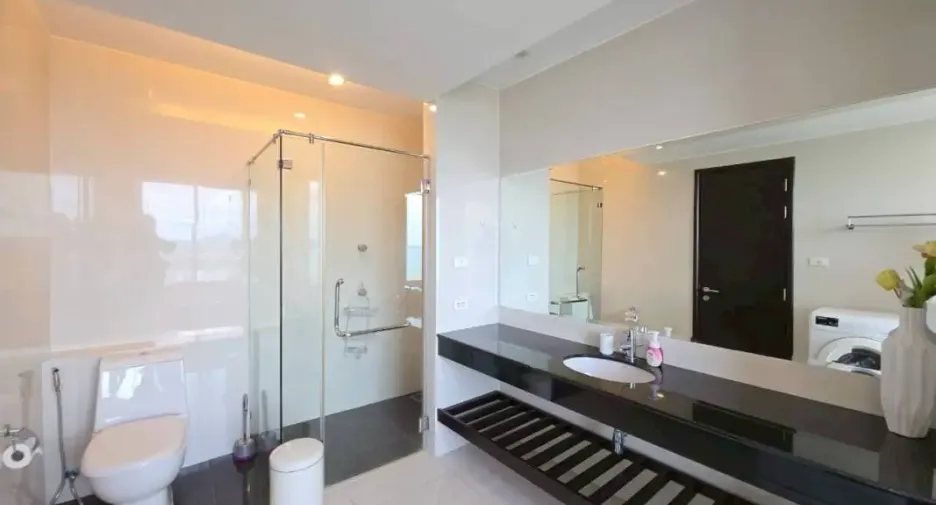 For sale 2 ベッドルーム condo in Jomtien, Pattaya
