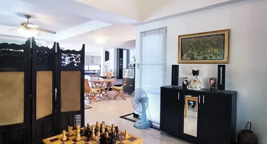 Casa en alquiler y en venta de 7 habitaciones en Bang Lamung, Chonburi