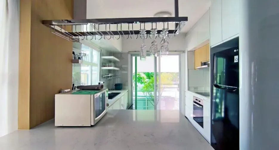 Casa en alquiler y en venta de 7 habitaciones en Bang Lamung, Chonburi