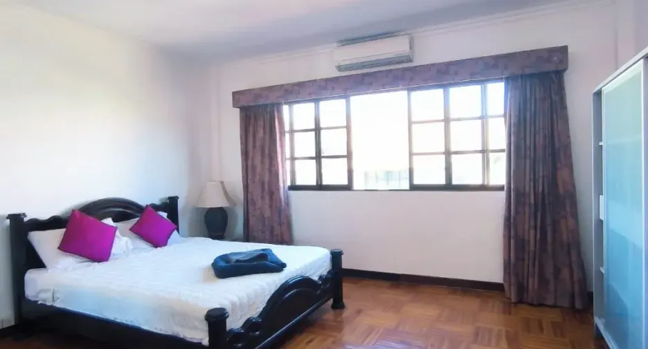Casa en alquiler y en venta de 7 habitaciones en Bang Lamung, Chonburi