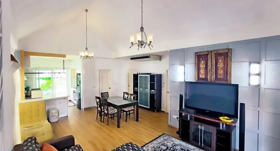 Casa en alquiler y en venta de 7 habitaciones en Bang Lamung, Chonburi
