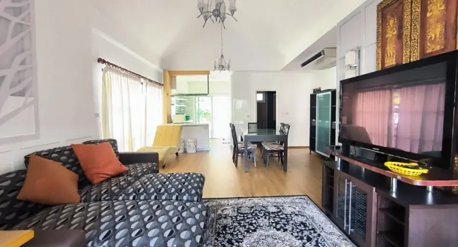 Casa en alquiler y en venta de 7 habitaciones en Bang Lamung, Chonburi