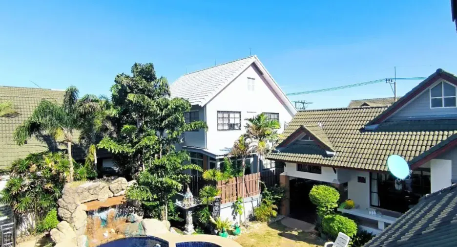 Casa en alquiler y en venta de 7 habitaciones en Bang Lamung, Chonburi