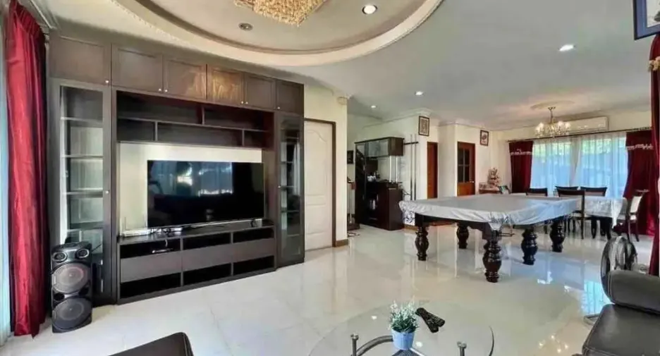 ให้เช่า และ ขาย 4 ห้องนอน บ้านเดี่ยว ใน บางละมุง, ชลบุรี