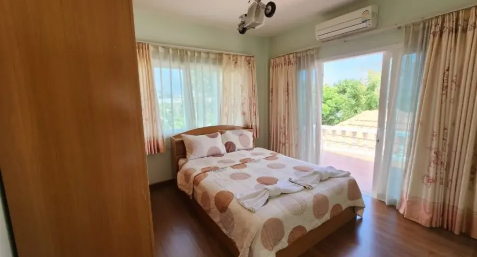 ให้เช่า และ ขาย 4 ห้องนอน บ้านเดี่ยว ใน บางละมุง, ชลบุรี