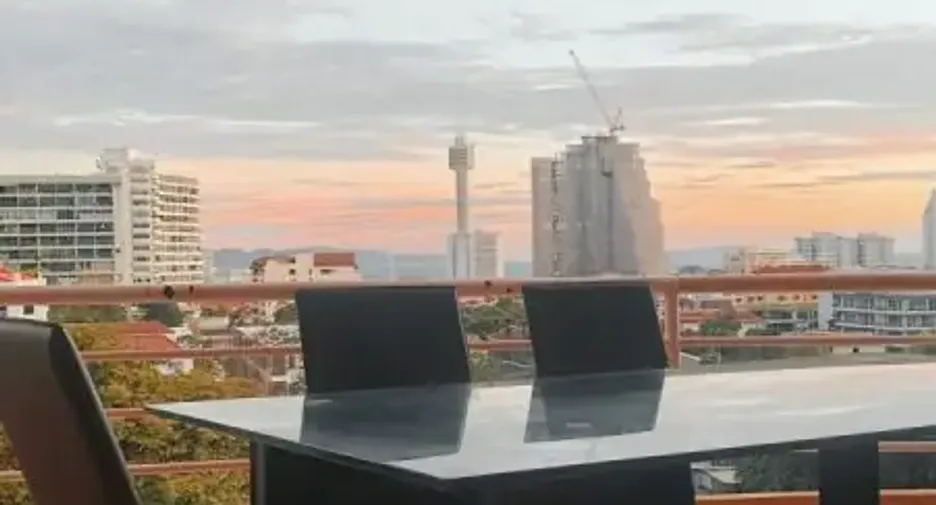 For rent and for sale 3 bedrooms condo in Bang Lamung, Chonburi