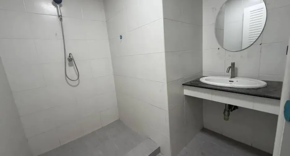 À vendre 6 chambres maison à Bang Lamung, Chonburi