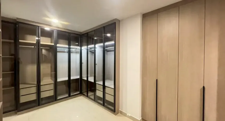 ขาย 4 ห้องนอน คอนโด ใน จอมเทียน, พัทยา