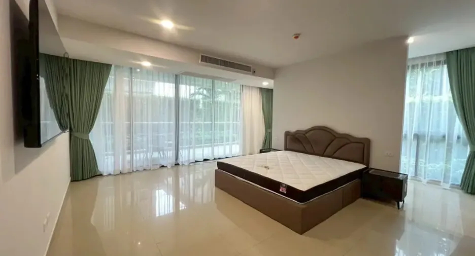 ขาย 4 ห้องนอน คอนโด ใน จอมเทียน, พัทยา