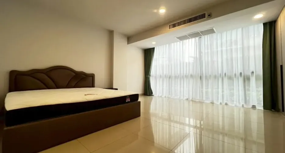ขาย 4 ห้องนอน คอนโด ใน จอมเทียน, พัทยา