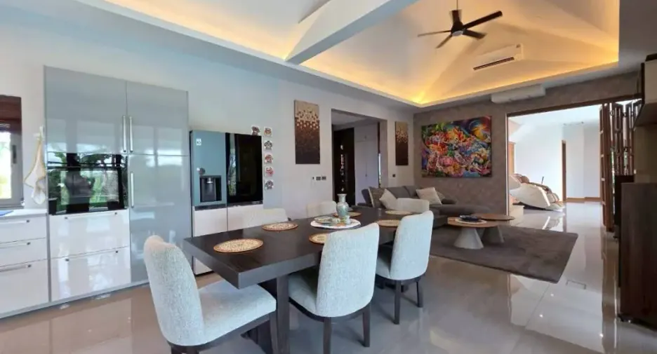 Casa en venta de 3 habitaciones en Bang Lamung, Chonburi