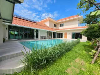 出售 3 卧室 独立屋 在 Bang Lamung, Chon Buri