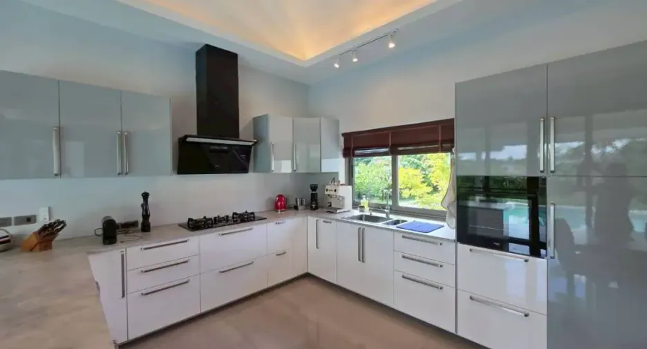 Casa en venta de 3 habitaciones en Bang Lamung, Chonburi