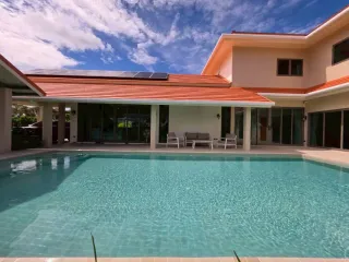 出售 3 卧室 独立屋 在 Bang Lamung, Chon Buri