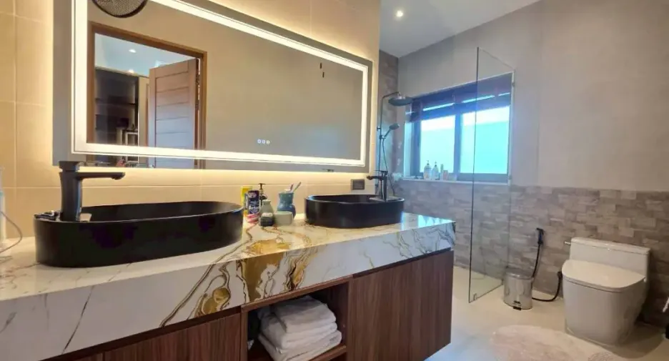 Casa en venta de 3 habitaciones en Bang Lamung, Chonburi