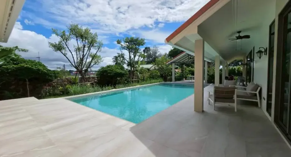 Casa en venta de 3 habitaciones en Bang Lamung, Chonburi